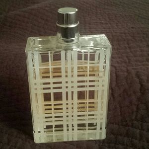 HOLDING NOT FOR SALE Burberry brit purfum