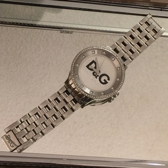 D&G Watch - Picture 1 of 3