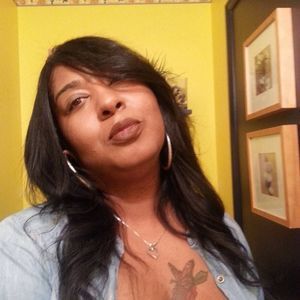 Meet your Posher, Keisha