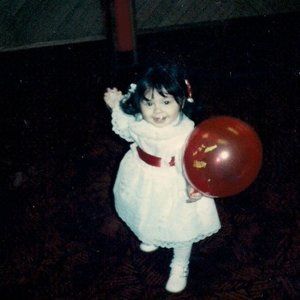 Meet your Posher, Roxana