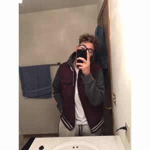 Meet your Posher, Royal