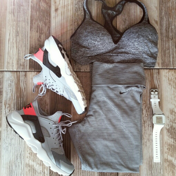 Nike Legend 2.0 Capri with Foldover Waistband