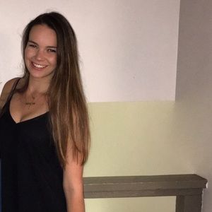 Meet your Posher, Julia