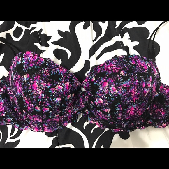 Victoria Secret Push Up Bra 36C