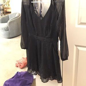 Black long sleeve dress. S. Never worn.