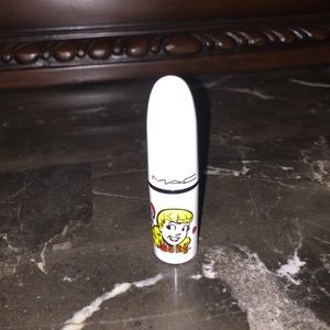 MAC Archie's Girl  "Girl Next Door"