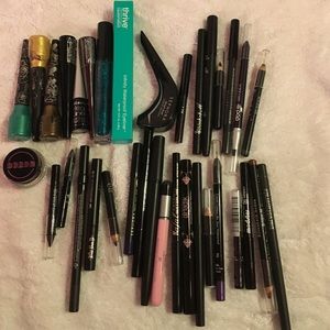 Eyeliner lot! Kat von d urban decay sephora MUFE