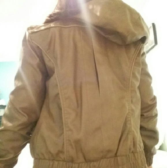 Leather jacket - Picture 2 of 2