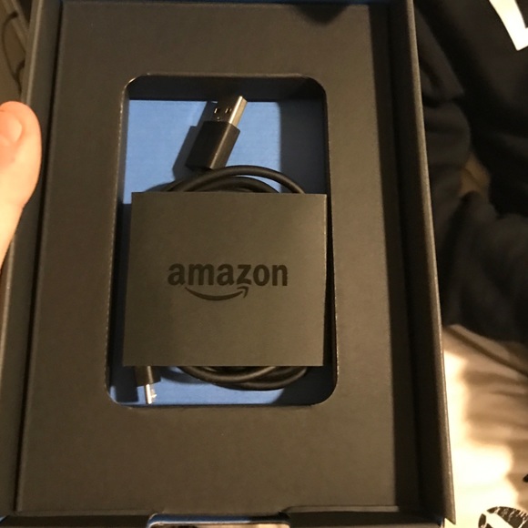 Kindle Fire - Picture 4 of 4