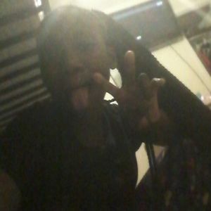 Meet your Posher, Tania