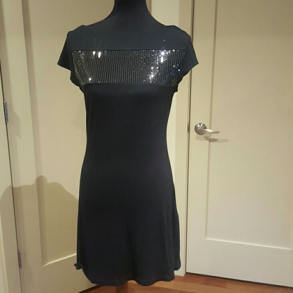 black sequin t-shirt dress