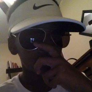 Meet your Posher, Cameron