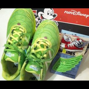 RARE Run Disney New Balance Tinkerbell Size7 Shoes