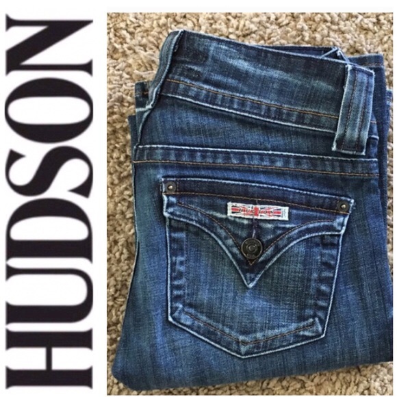 💙Hudson bootcut jeans 👖