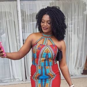 Meet your Posher, Cecelia