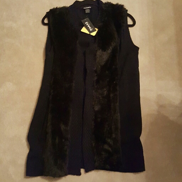 LONG VEST W/FUR - Picture 4 of 4