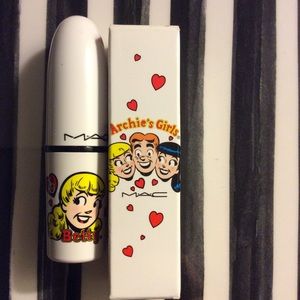 MAC Archie lipstick "Girl Next Door"
