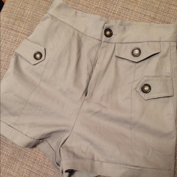 Dear Creatures size 25 leder shorts high waisted