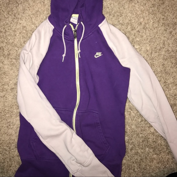 Purple color block NIKE zip hoodie 💜 - Picture 1 of 3