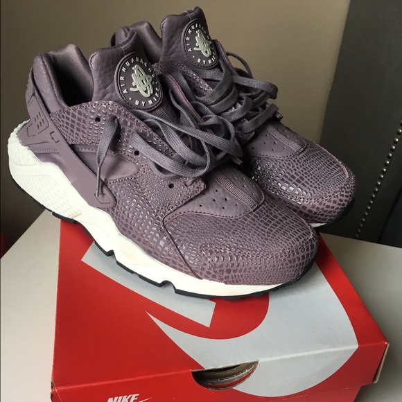 Nike Huaraches