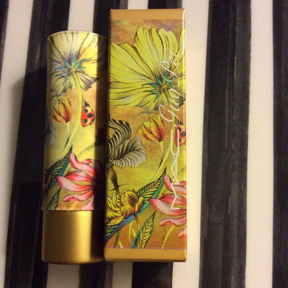 MAC Guo Pei "Zenith"