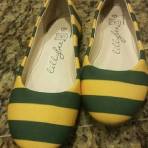 Lillybee U flats size 7