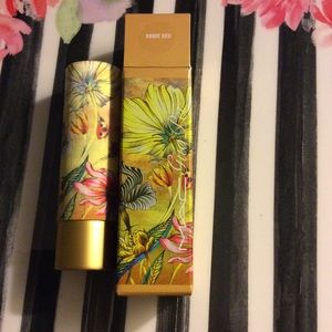 MAC Guo Pei "Brave Red"