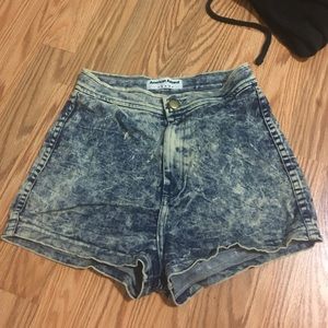 Acid Wash AA Easy Jean Short