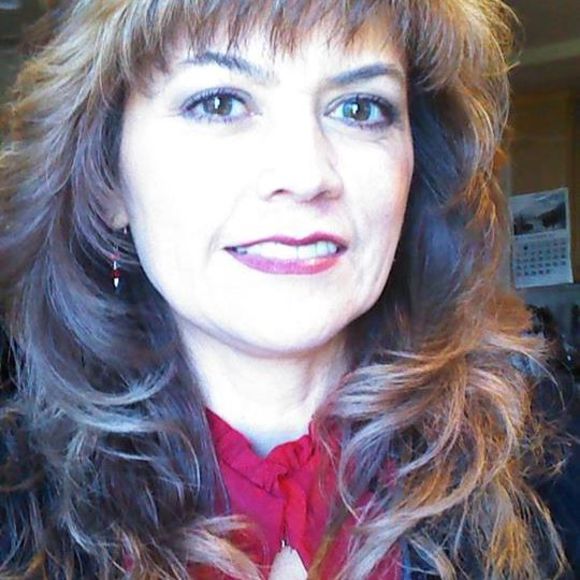 Meet your Posher, Patsy - Picture 1 of 1