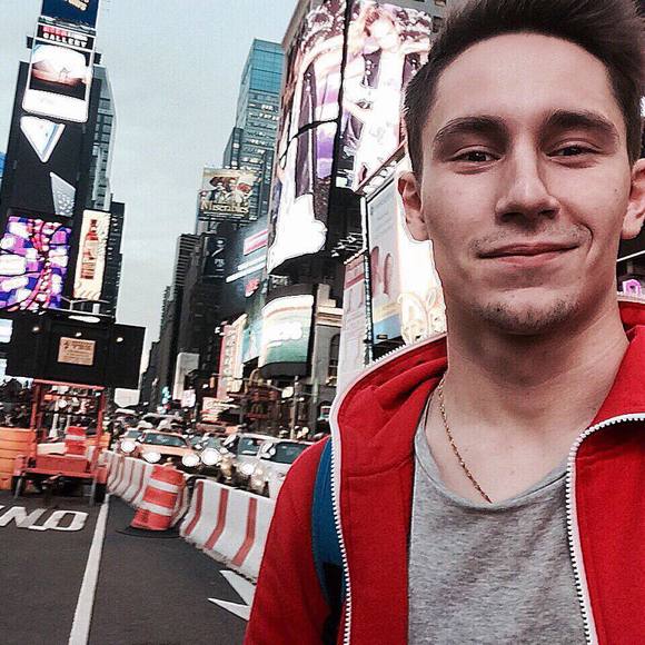 Meet your Posher, Vladimir - Picture 1 of 1