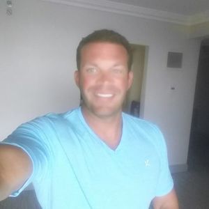 Meet your Posher, Grant