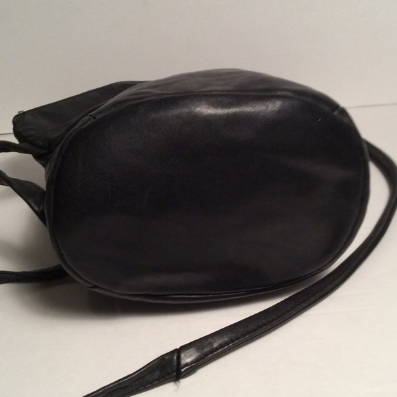Georgetown leather design handbag - Picture 3 of 4