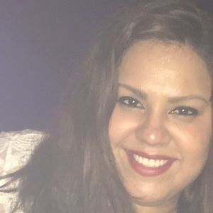 Meet your Posher, Mayra