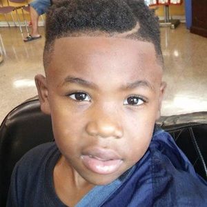 Meet your Posher, Jeannette