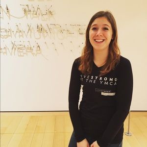 Meet your Posher, Olivia