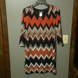 Super fun dress with cutout neckline