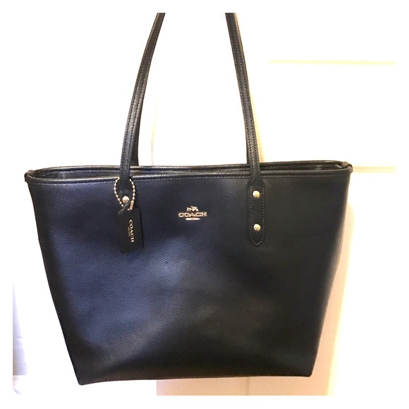 Authentic Coach Leather Tote Bag