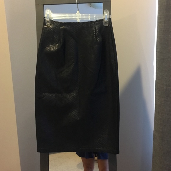 Black skirt