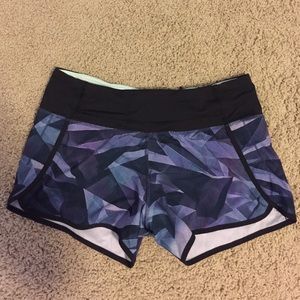 Lululemon Run Times shorts size 6