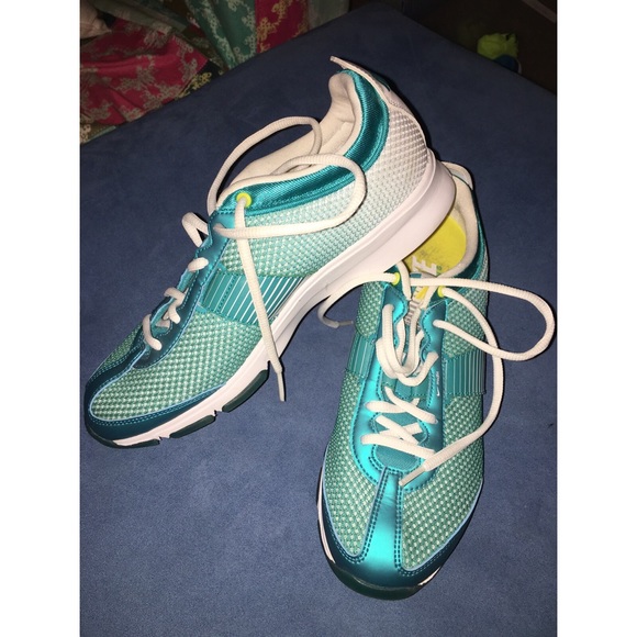 NEW Nike Running Sneakers