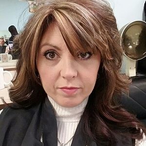 Meet your Posher, Deana