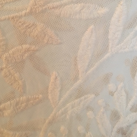 Blouse - Picture 2 of 2