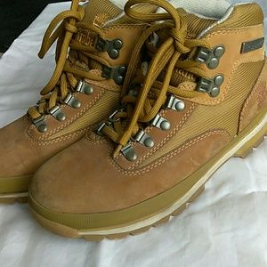 AUTHENTIC TIMBERLAND BOOTS