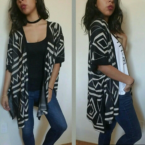 ❕LAST ONE BLACK CREAM PRINT CARDIGAN - Picture 2 of 3