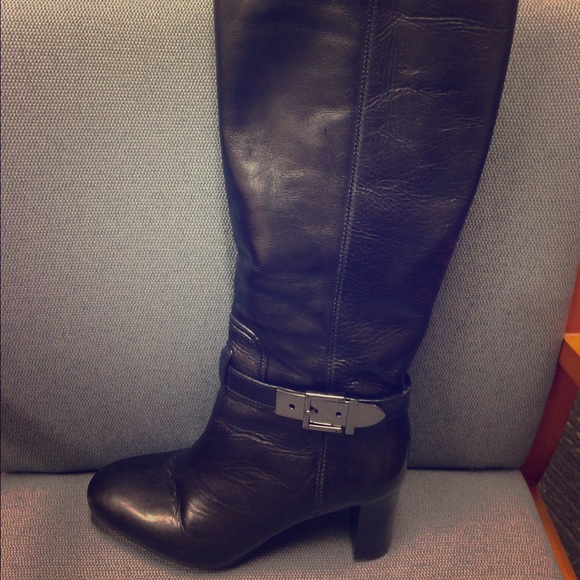 Tory Burch boots