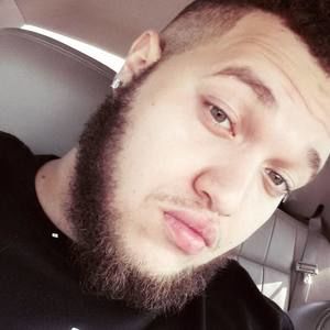 Meet your Posher, Tarik