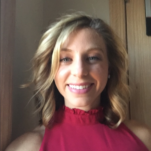 Meet your Posher, Kristin - Picture 1 of 1