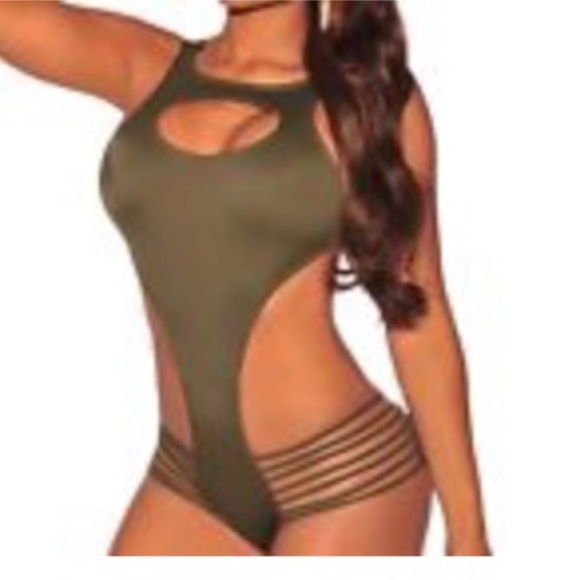 🆕 Super Sexy one piece bikini Miami Style