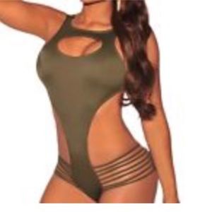 🆕 Super Sexy one piece bikini Miami Style