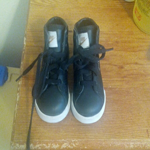 Nike High Top Shoes